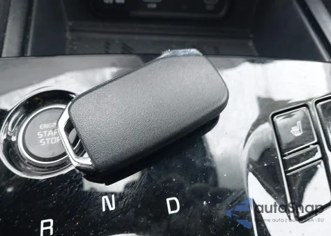 2025 Kia Sportage Hybrid Ex из США, поврежденный, VIN KNDPVCDG3S7198009